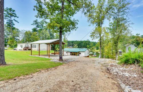 Lake Sinclair Escape Screened Porch, Modern Style - Foto 26