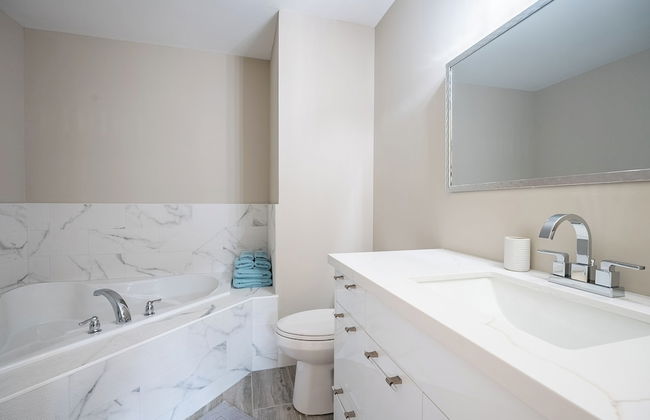 GLOBALSTAY Modern 4Br TH near Green Park - Foto 46