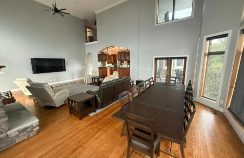 The Overlook on Douglas Lake -Waterfront Luxury - Photo 20