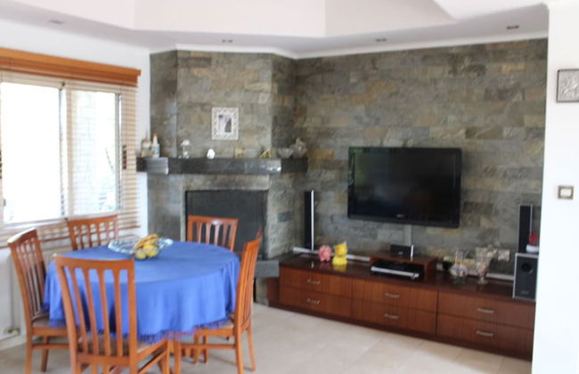 Immaculate 3-bed House in Pentakomo - Foto 9