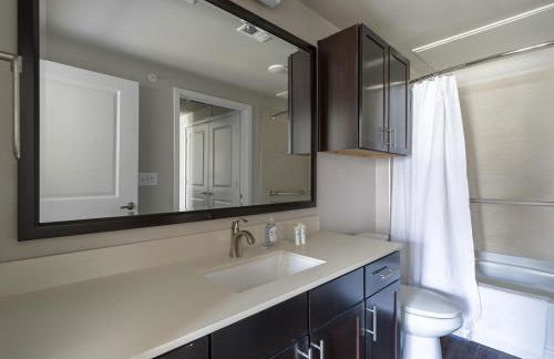 Landing Incredible 1BD Clubhouse Courtyard - Foto 23