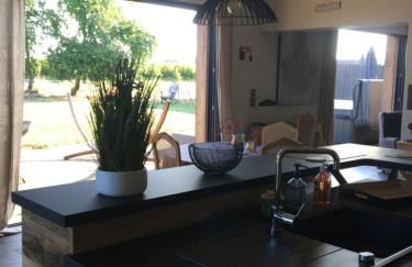 La Longère de Chillac campagne chic jacuzzi - Foto 8