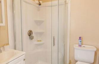 In-Unit Laundry Your Family and Friends Space - Foto 5