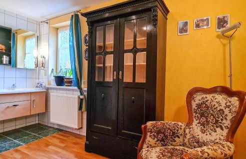 2 Bedroom Nice Apartment In Suhl - Foto 13