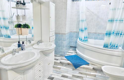 Grande Maison familiale bien équipée avec Billard - Foto 5