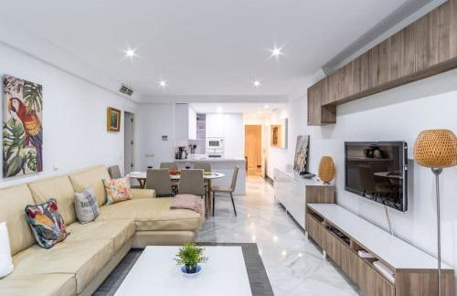 1st line exclusive apt in heart of the Golden Mile - Foto 19