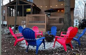 Cozy Cabin at Poconos With Hot Tub and Fire Pit - Foto 6