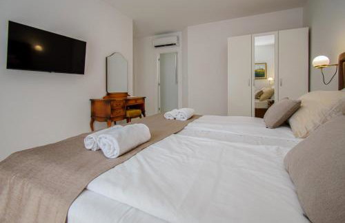 Modern Villa Angelina in Poreč - by Istrabook - Foto 41