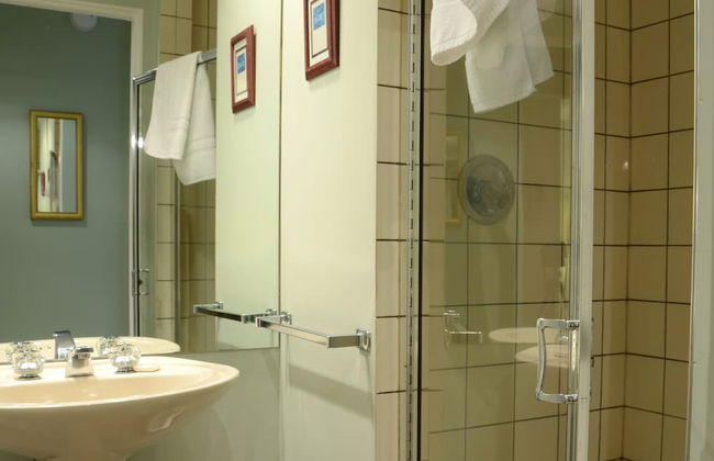 Rosellen Suites At Stanley Park - Foto 70