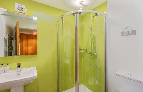 Lord Galloway 35 with Hot Tub - Photo 35