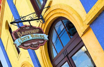 Modern Cabin Nestled in a Pine Forest Near Austin - Foto 23