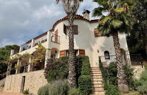 Beautiful Spacious Villa with Mountain View and Private Pool - Foto 32