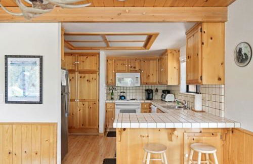 Cozy 3BDR - 1 Minute to the Beach! - Foto 2