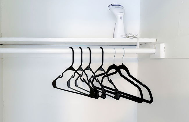 Renovated 2BR Near Paseo With Wifi Smart TV 31B - Photo 29