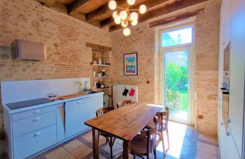 Jardin Secret de La Châtre - Centre Ville - Foto 1