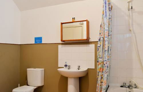 Macdonald Cottage - Photo 8