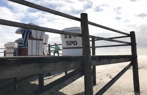 Beach Home - Photo 48