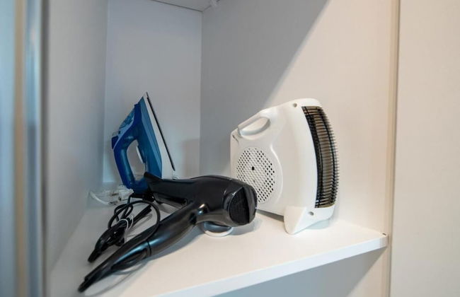 Hidden Gem Riga Apartment With Garden Views - Photo 21