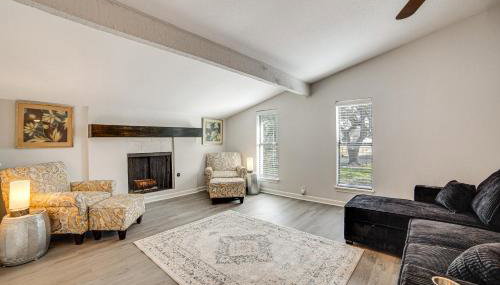 DFW Home Base! Quiet Suburb Stay w/ Yard - Foto 4