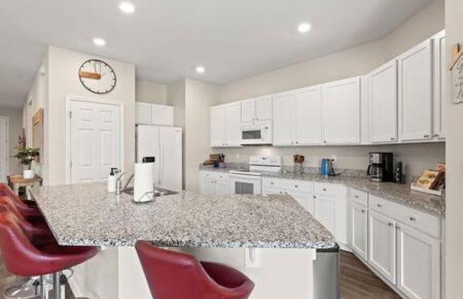 Florida Retreat Home w Fast-wifi Patio King Bed - Foto 20