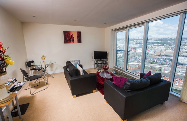 Panoramic View - Photo 8