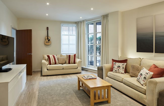 Castle Retreat City Centre Near Train & Parking - Foto 6