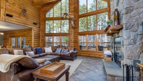 Luxurious Cabin on Castle Rock Lake! Sleeps up to 20! - Foto 1