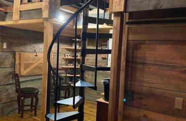 1850s Settlers Cabin at Wethero Ridge - Foto 5