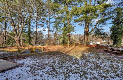 Cozy 4BR Retreat - Private backyard, Gazebo & Grill - Foto 27