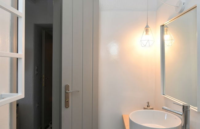 Santa Flora 3 bedroom House - Photo 32