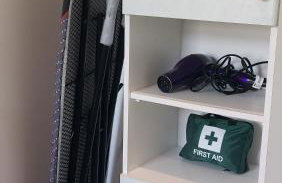 HILLTOP PLACE SUITES 5 beds for CONTRACTORS and FAMILIES near MEADOWHALL with FREE PRIVATE PARKING - Foto 24