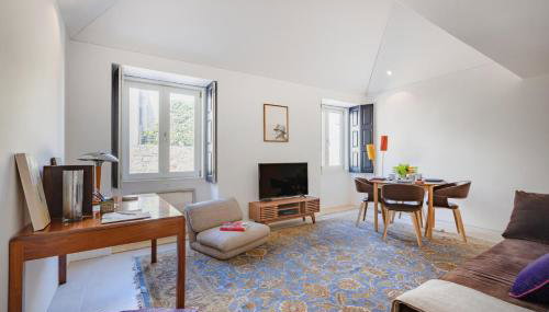 Rosarinho Cruz invites to her Atelier by the Sea - Foto 1