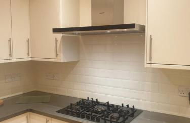 London Luxury Apartments 4 min walk from Ilford Station, with FREE PARKING FREE WIFI - Foto 6
