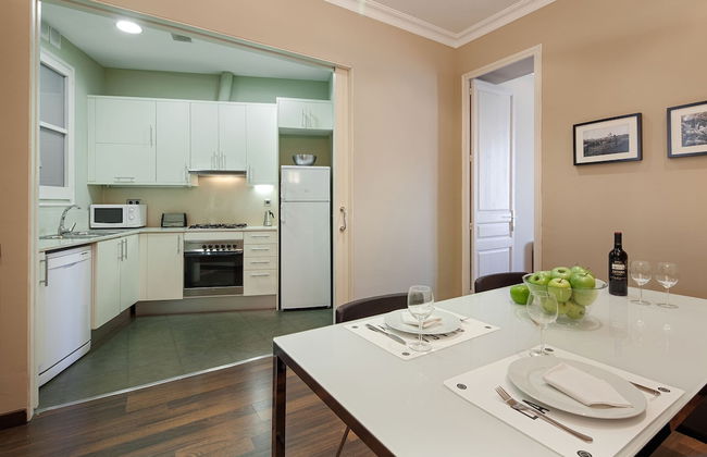 Habitat Apartments Eixample Balconies - Photo 26