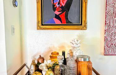 The Twin Palms Art House - vibrant, design-centric oasis, 2 mi to dowtown PS ID 3629 - Foto 11