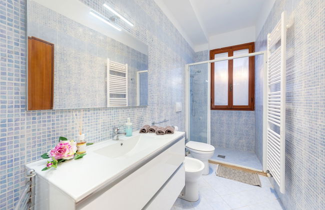 Lovely Canal View - Photo 18