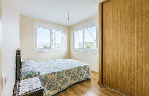 Beautiful Home In Diomondi With Wifi - Foto 14