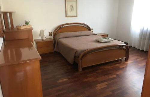 Villetta con taverna, palestra, lavanderia, giardino - Foto 11