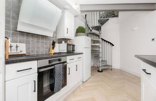 Modern unique duplex apartment in town centre - Foto 8