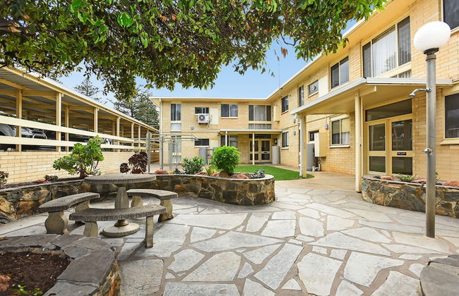 The Dolphins 7 - A View To Remember - Photo 17