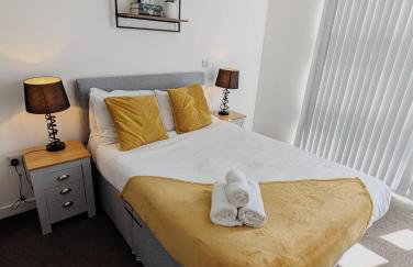 City View One Bedroom Apartment by StaySavvy Accommodation - Photo 1