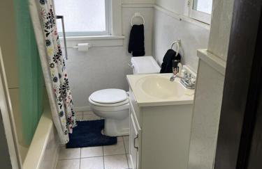 420 friendly 3 bedroom upstairs apartment - Foto 21