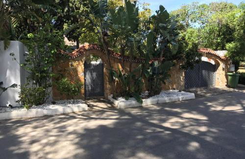 Villa with Heated Pool and Jacuzzi close to Puerto Banus and Beach - Photo 64