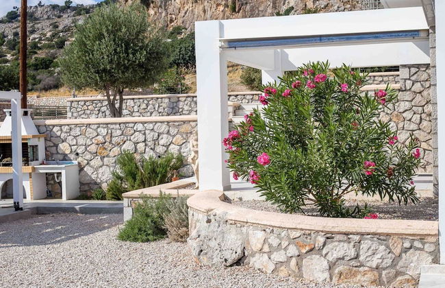 Villa in Rhodes With Infinity Pool & BBQ - Foto 59