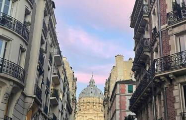 Spacious and convenient 2 BR flat in Paris centre - Foto 1