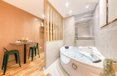 Love Life Room-Jacuzzi-Netflix-Accès-24/7-Privé - Foto 29