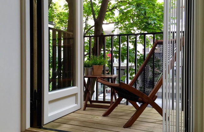 StayPlus Central Apt Balcony - Photo 5