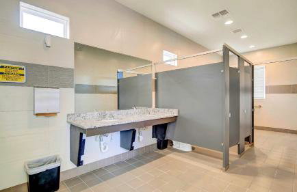 Trendy Thematic 3BR Townhouse with Private Pool - Foto 53