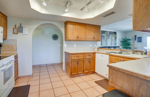 Backyard Oasis and Hot Tub Mtn-View Wickenburg Home - Photo 10