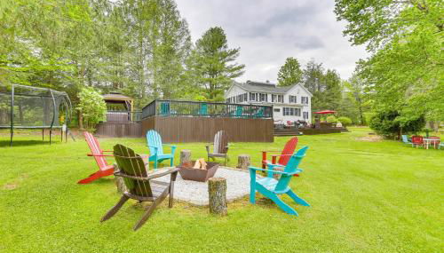Game Room and Yard Greentown Home Near State Park - Foto 2